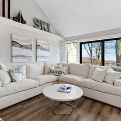 Your Ski-In and Ski-Out Wintergreen Escape
