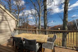 Your Ski-In and Ski-Out Wintergreen Escape - Image 3