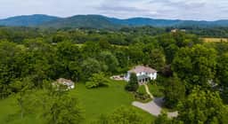 Blue Ridge Getaway - Image 5