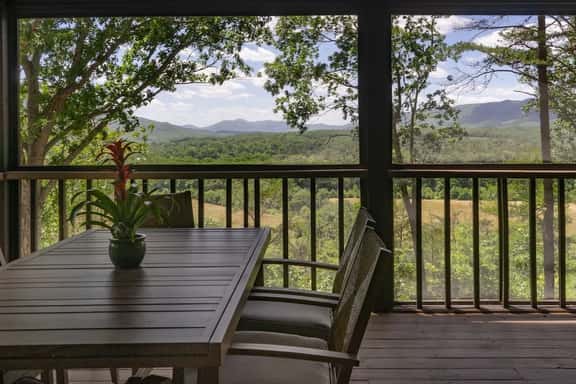 Shenandoah Retreat - Image 1