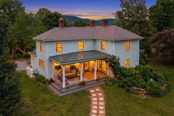 Blue Ridge Getaway - Image 1