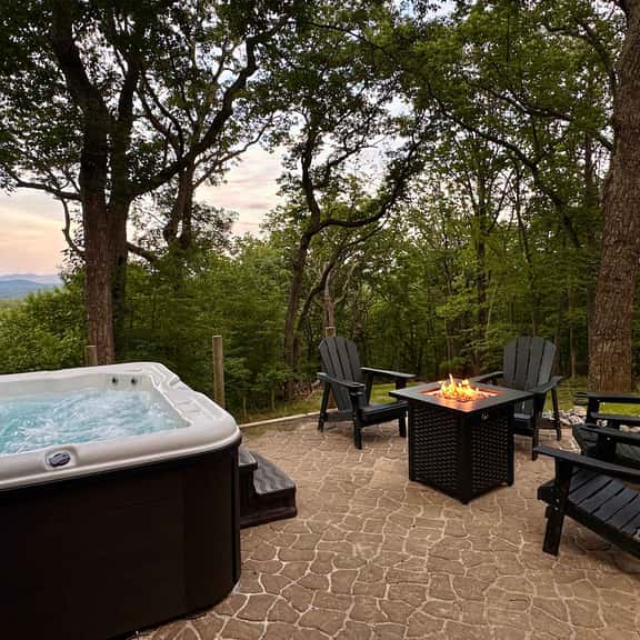 Prime Location! 5 Min to National Park & Wineries - Image 1