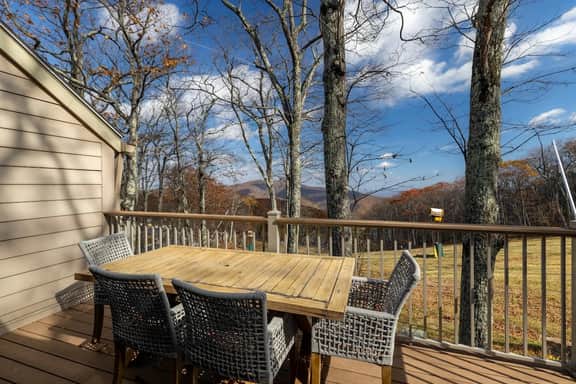 Your Ski-In and Ski-Out Wintergreen Escape - Image 3