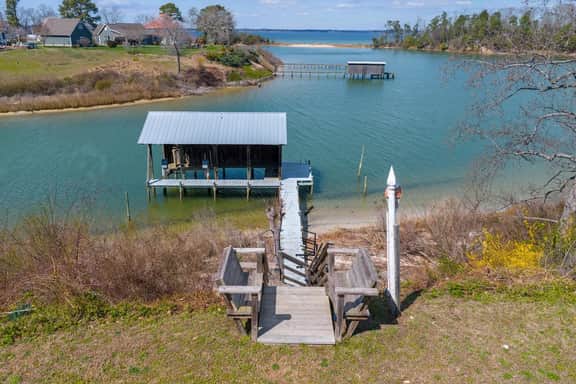 The Bungalow, Pool, Dock, Kayaks, & Game Room - Image 2
